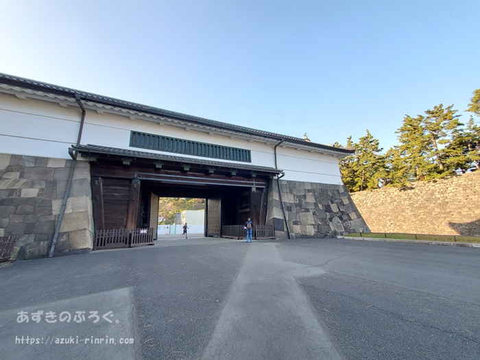 koukyo-running-top-202001_05